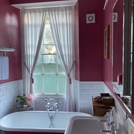Grade Ii Listed Georgian Homestay *